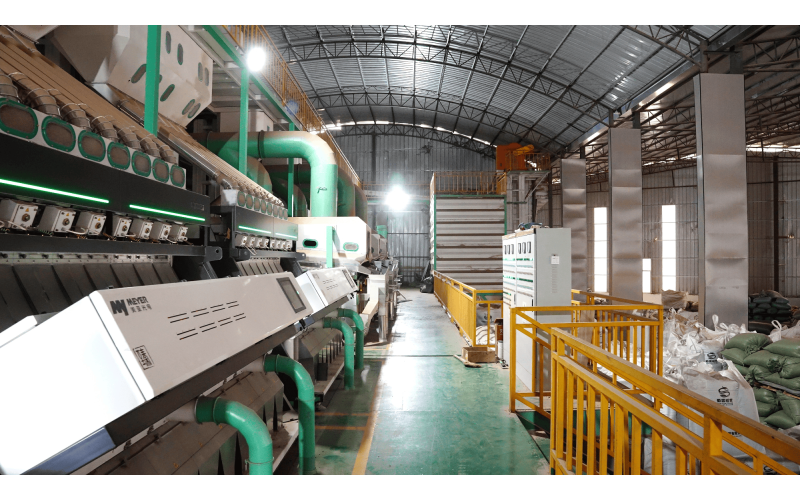 72小时2700公里 云南咖啡&ldquo;出滇记&rdquo;背后的物流变革 72 hours, 2700 kilometers. Logistics transformation behind Yunnan coffee's "Journey out of Yunnan"