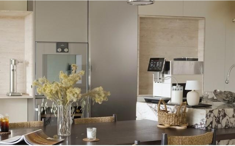 广州咖啡门店数量全国第二Guangzhou has the second largest number of coffee shops in the country