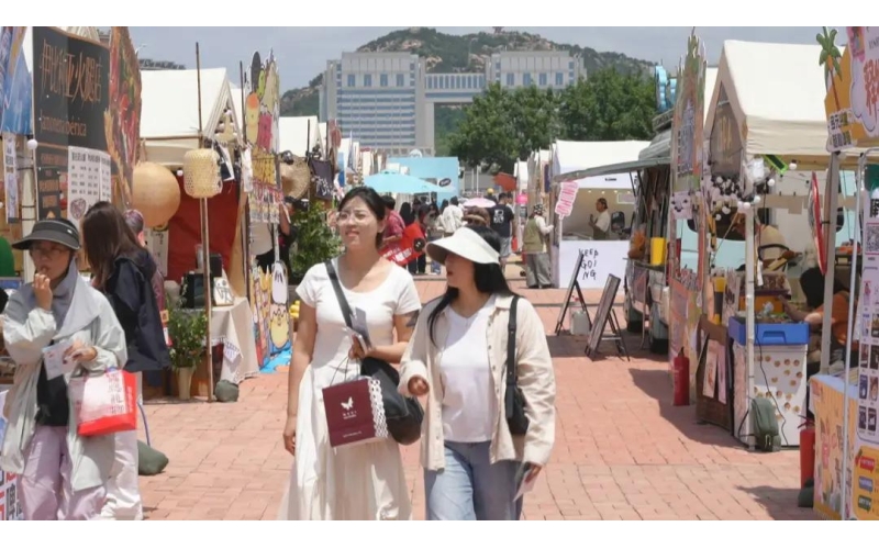 第九届海东东青岛咖啡之夏在崂山区启幕The 9th Haidongdong Qingdao Coffee Summer kicked off in Laoshan District